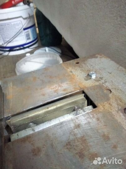 Универсальный станок