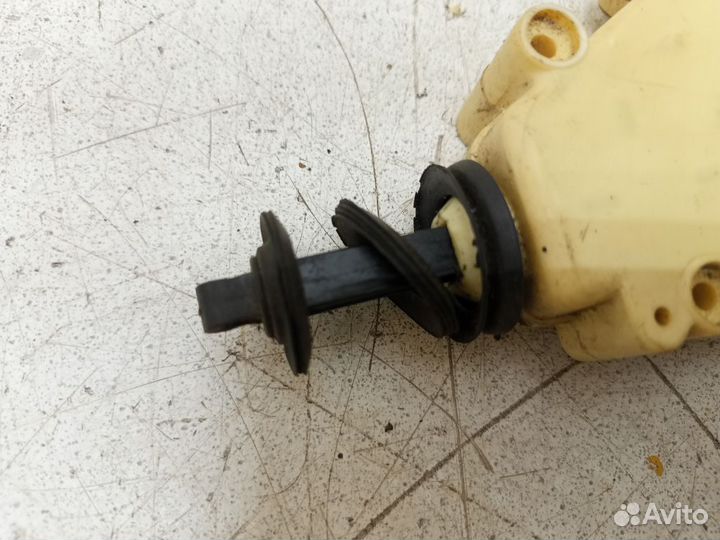 Активатор замка Форд Scorpio 1