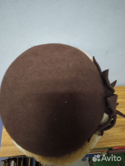 Шляпка женская фетровая