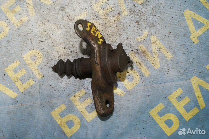 Главный цилиндр сцепления Zaz sens