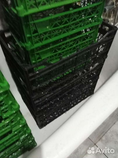 Пластиковые ящики