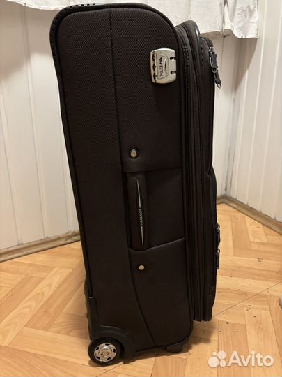 Чемодан на колесах бу большой