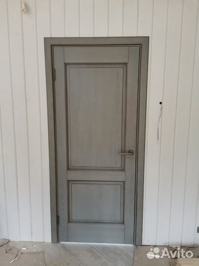 Двери межкомнатные из массива дуба