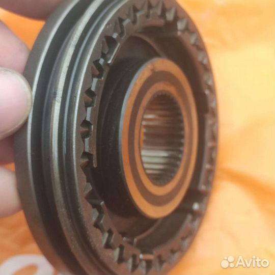 Ступица со скользящей муфтой синхронизатора VW T4