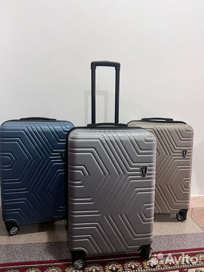 Чемодан на колесах