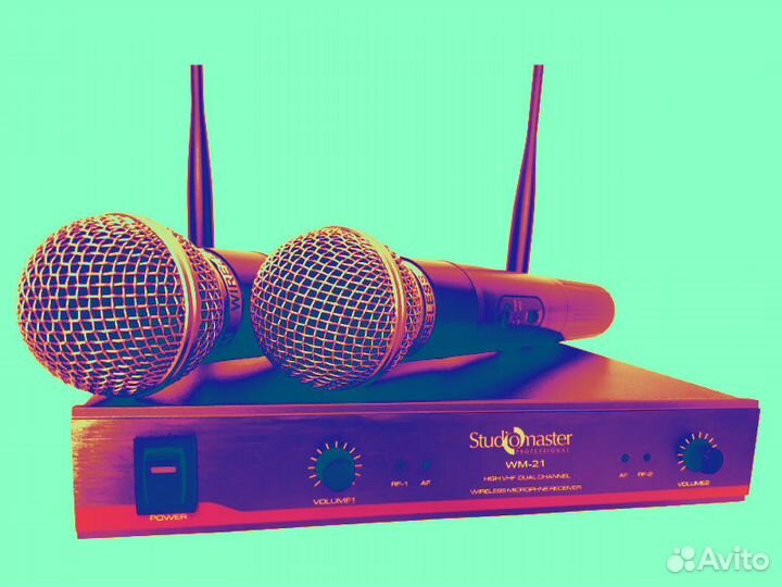 Радиосистема Studiomaster WM-21 радиомикрофон