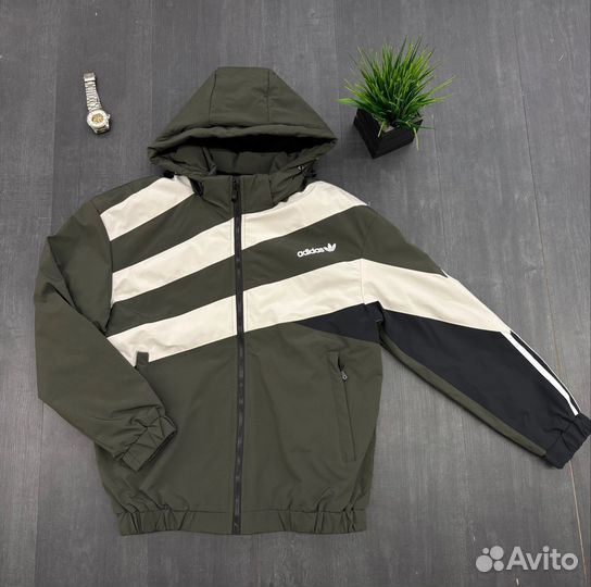 Куртка Adidas весенняя