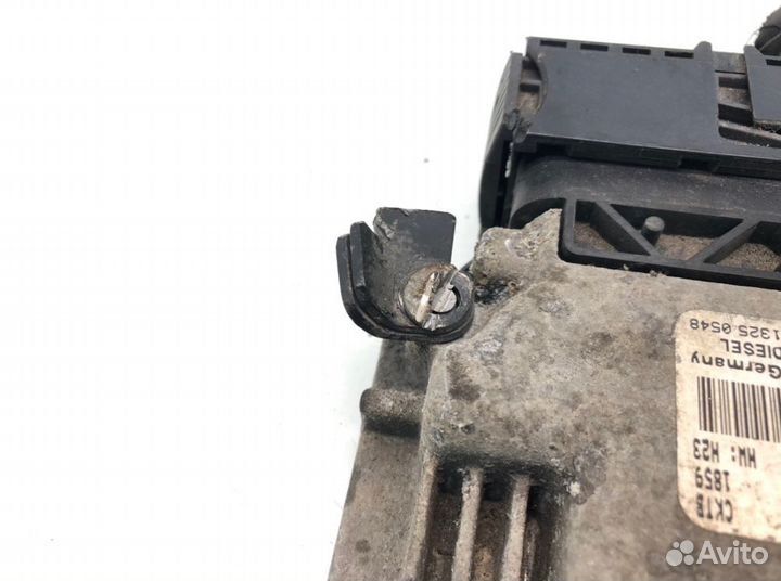 Блок управления двигателя 03L906012P Volkswagen Cr