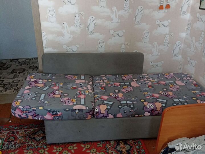 Детский диван