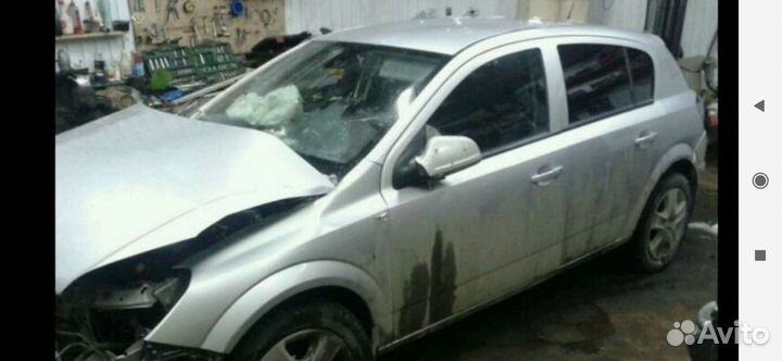 Opel Astra H 2004-2012