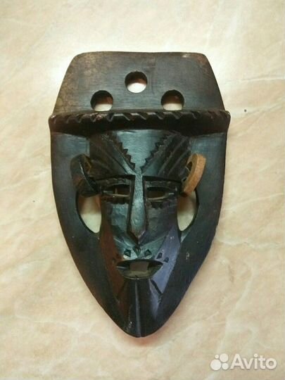 Африканская маска Эбен (чёрное дерево)