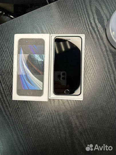 iPhone SE (2020), 256 ГБ