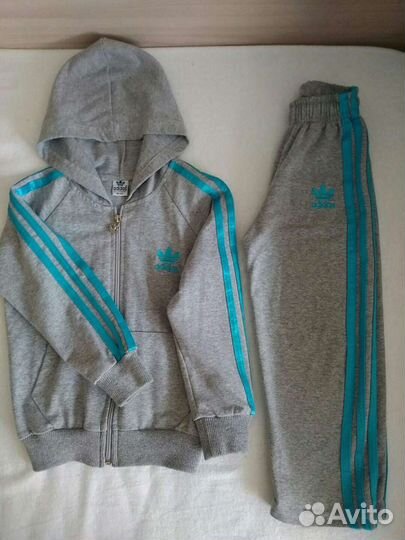 Спортивный костюм