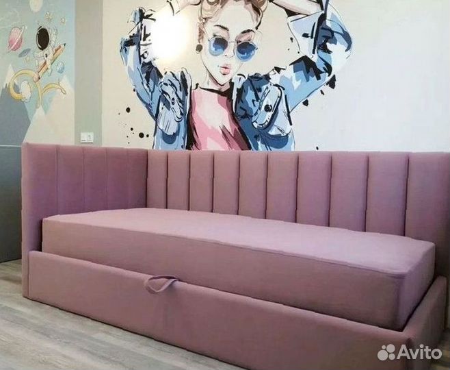 Детская кровать с мягкими бортиками