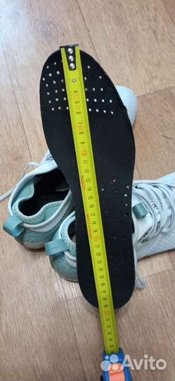 Бутсы Essensole