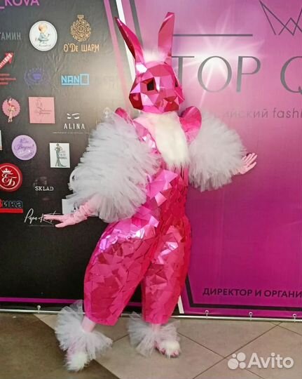 Костюм зеркального зайца - ростовая кукла