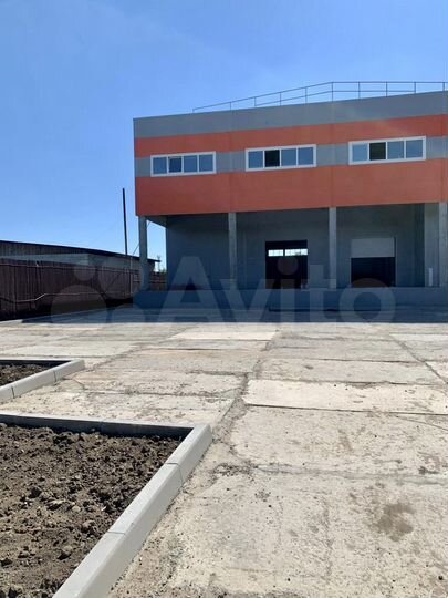 Сдам помещение свободного назначения, 1400 м²