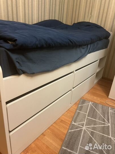 Кровать односпальная с ящиками