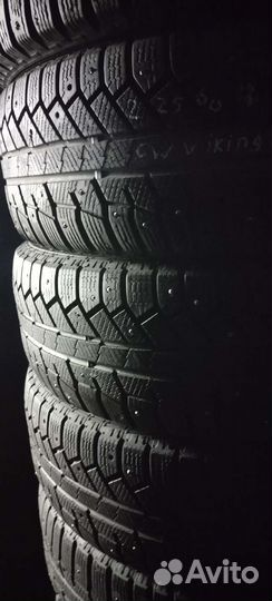 Continental ContiWinterViking 2 225/60 R18