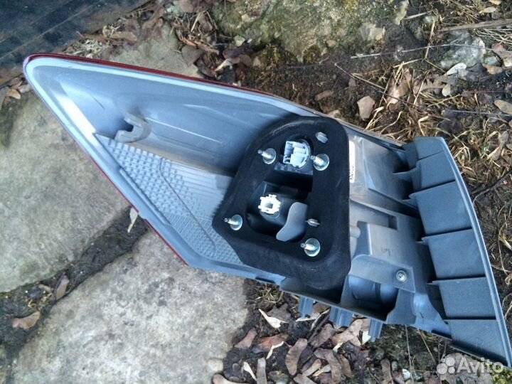 Задний фонарь Honda Accord 9