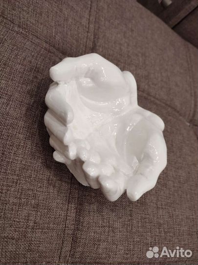 Гипсовое кашпо Рука Давида