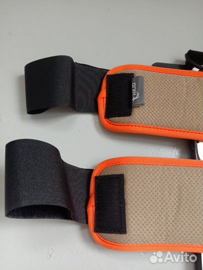 Бандаж/ортез на коленный сустав