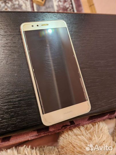 HUAWEI P10 Lite, 3/32 ГБ