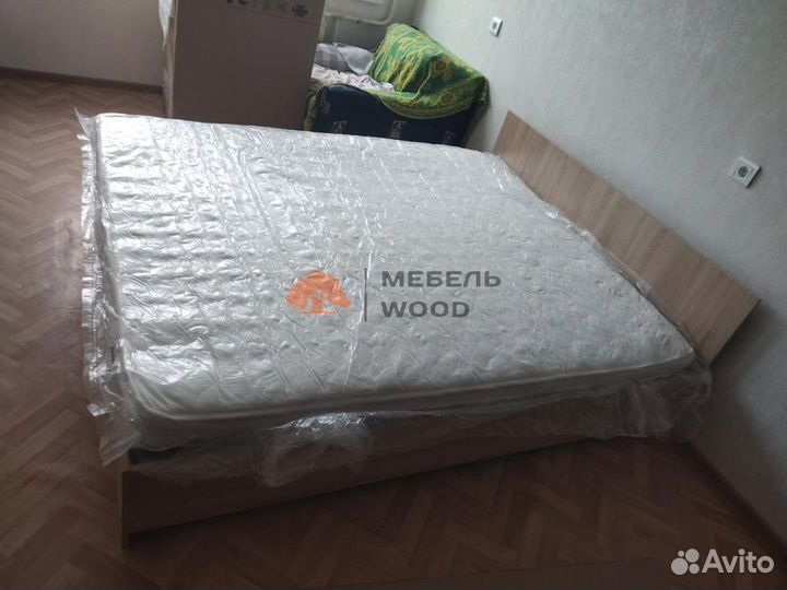 Кровать двухспальная