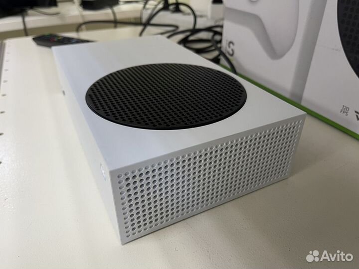 Игровая консоль Microsoft Xbox Series S