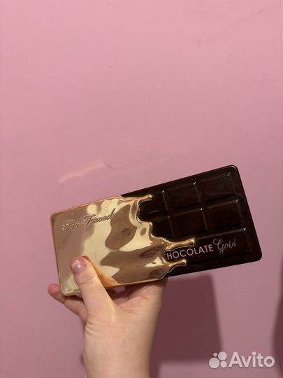 Палетка теней Two Faced Chocolate Gold