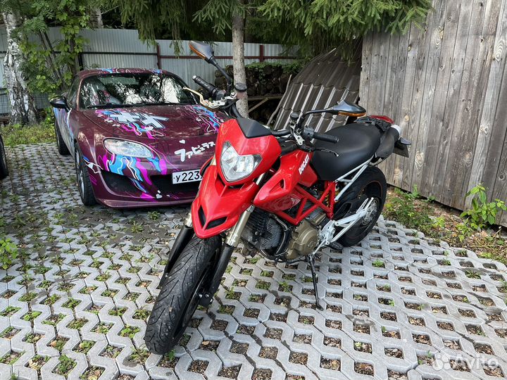 Ducati HyperMotard 1100S