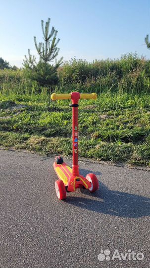 Самокат складной детский со светящимися колесами