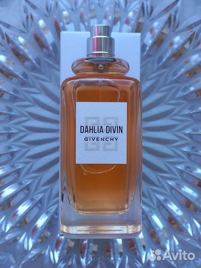 Givenchy Dahlia Divin Живанши 100 Мл