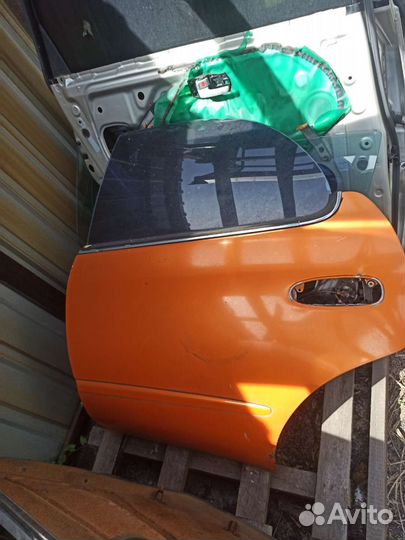 Дверь Toyota ceres marino