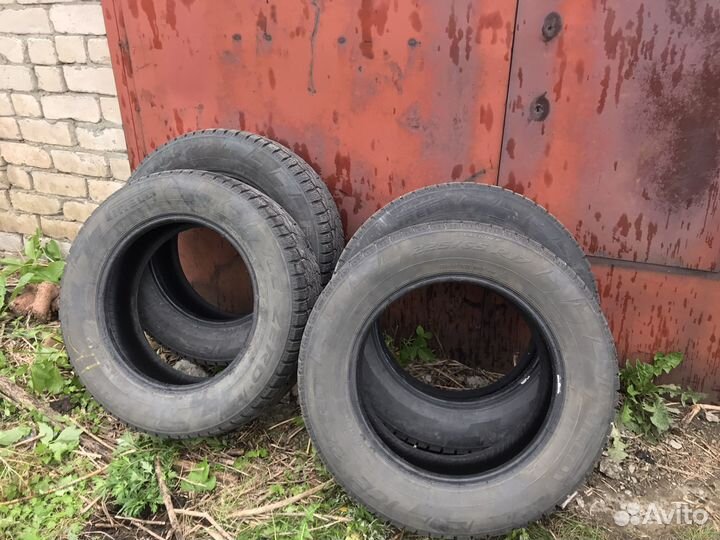 Pirelli Ice Zero 225/65 R17