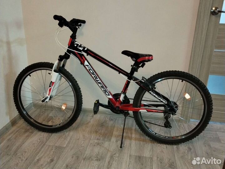 Велосипед подростковый Forward Twister 1.0