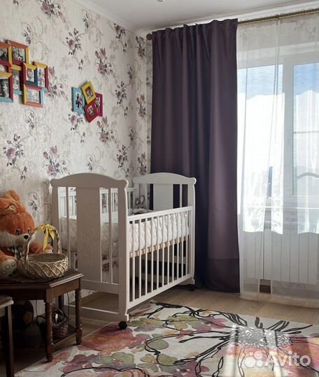 Детская кроватка с матрасом