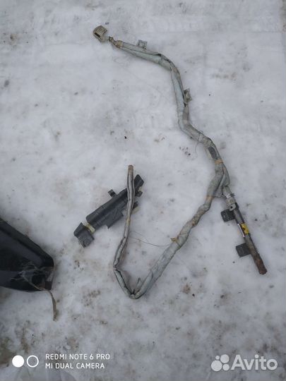 Toyota corolla крыло заднее левое 2008года