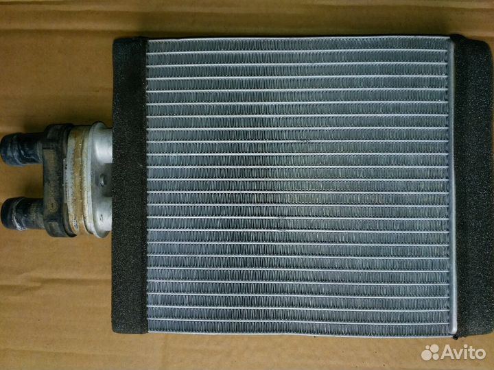 Шкода Фабиа Рапид радиатор печки