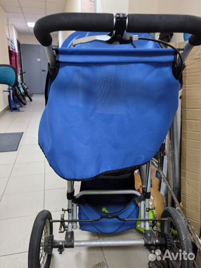 Продаю детскую коляску