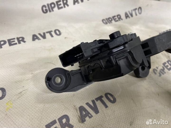 Педаль газа Kia Sorento UM prime 3 D4HBJ 2018