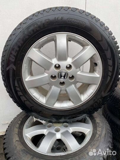 Колеса зимние в сборе 225 65 R17