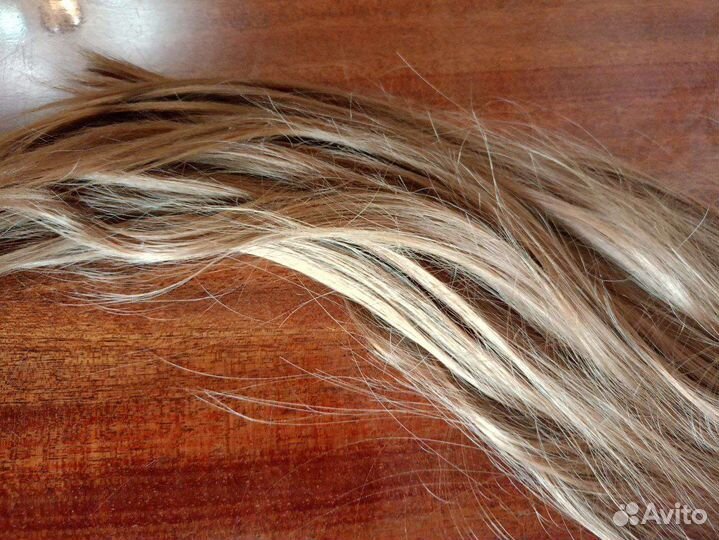 Трессы на заколках искусственные