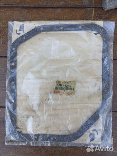 Прокладка поддона АКПП Тойота 35168-52020