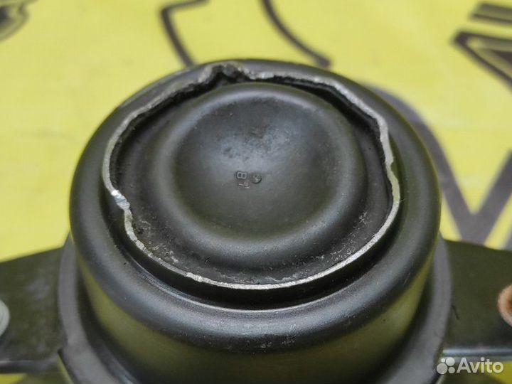 Подушка АКПП задняя Nissan VQ25HR