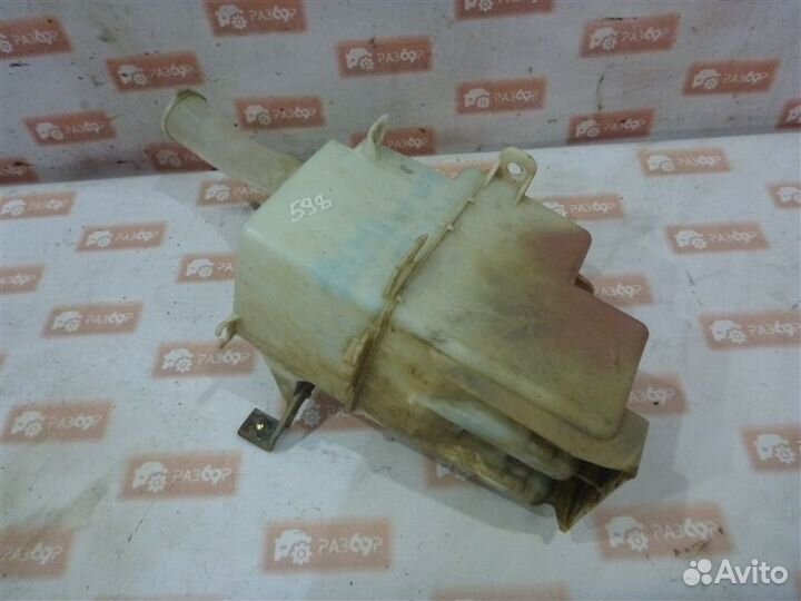 Бачок омывателя Mitsubishi Outlander CU5W 4G69