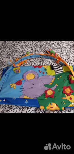Развивающийся коврик