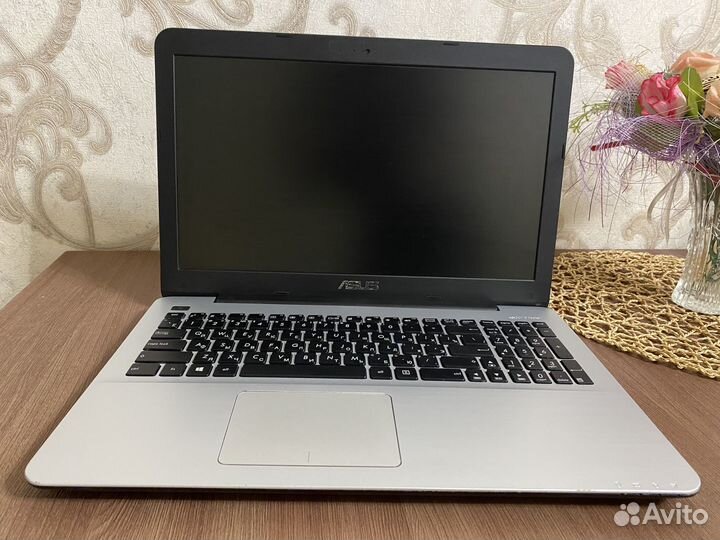 Игровой ноутбук asus/Core I5/nvidia GT840M/SSD+HDD