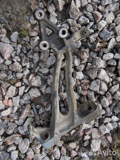 Кронштейн глушителя Scania P, G, R series