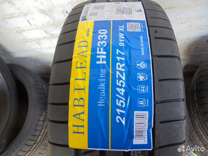 Habilead HF330 215/45 R17 91W